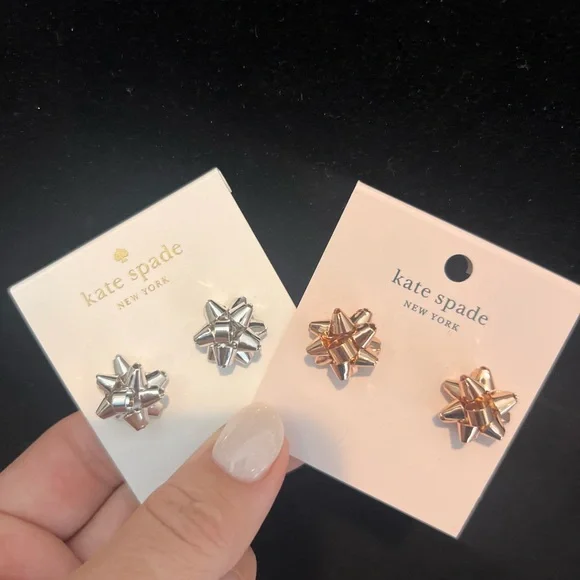 Kate spade gift bow earrings hotsell